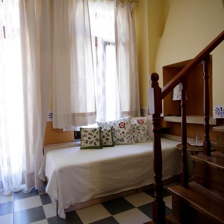 Traditional Hotel Ianthe Véssa Rum bild