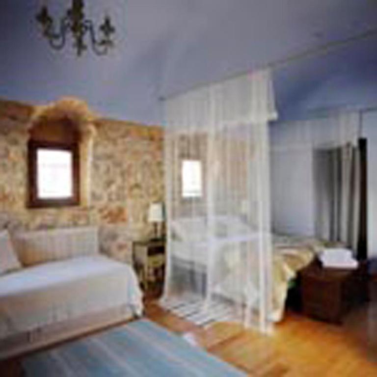Traditional Hotel Ianthe Véssa Exteriör bild