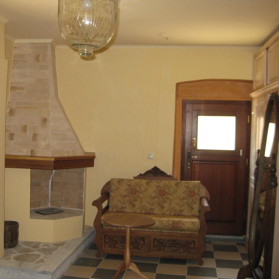 Traditional Hotel Ianthe Véssa Rum bild